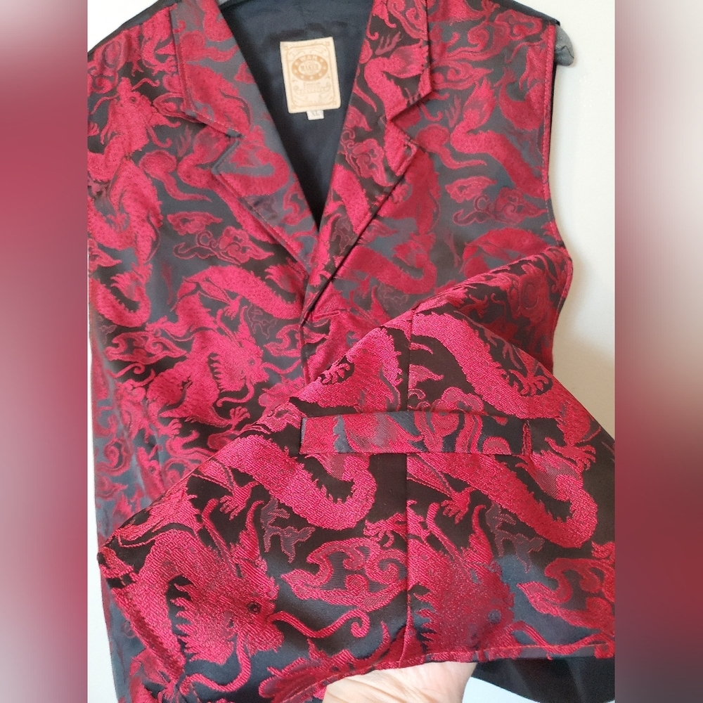 Wah Maker Frontier Vest- Red and Black Brocade Dragon Print - Picture 7 of 16